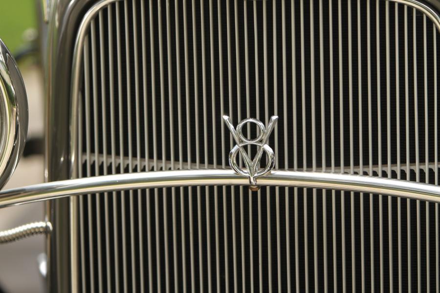  Ford V8 DeLuxe Roadster 1932 года  (фото 24 из 41)